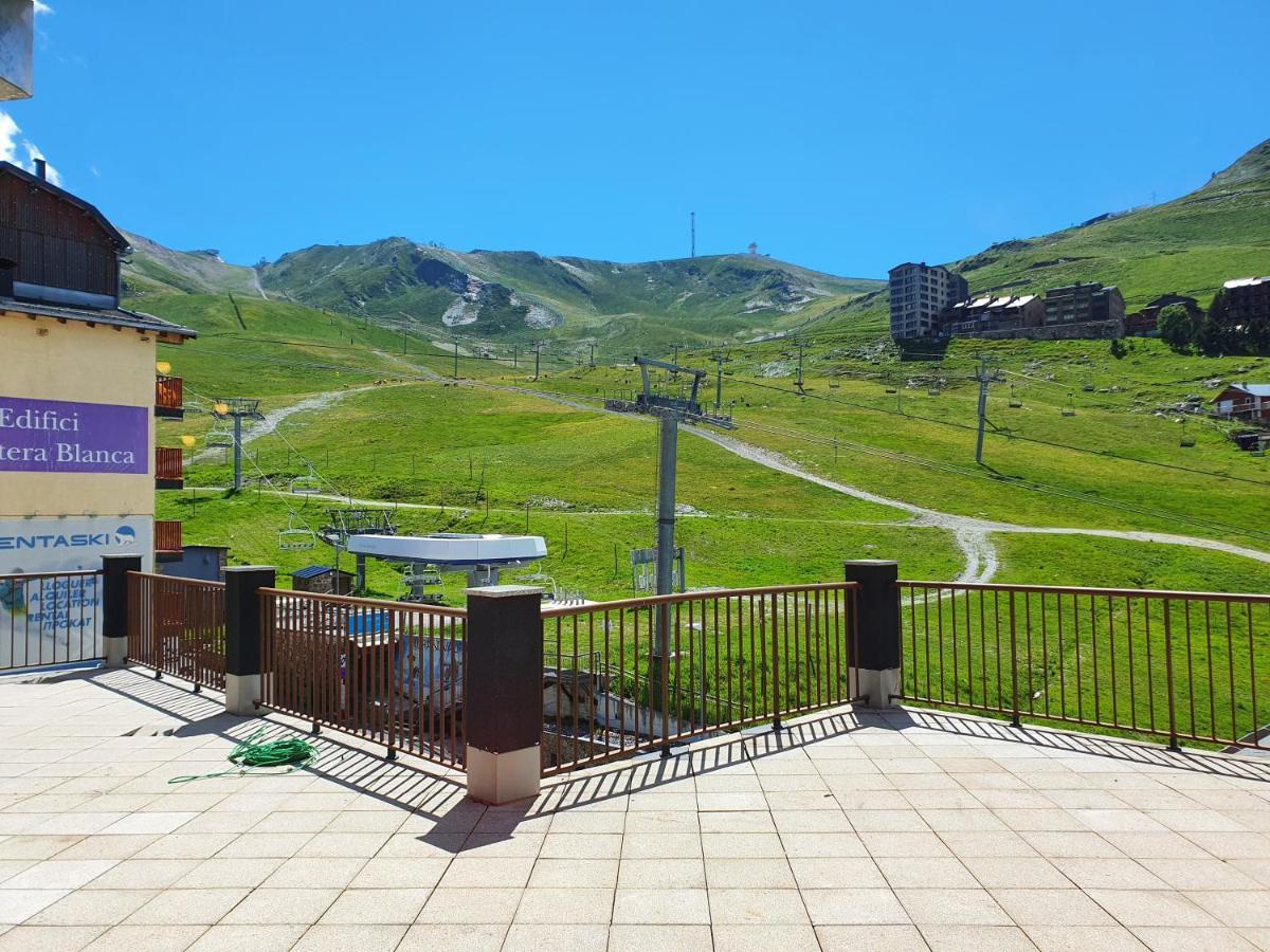 Apartamentos Grifovacances Tres Estrelles Club Pas De La Casa Zewnętrze zdjęcie