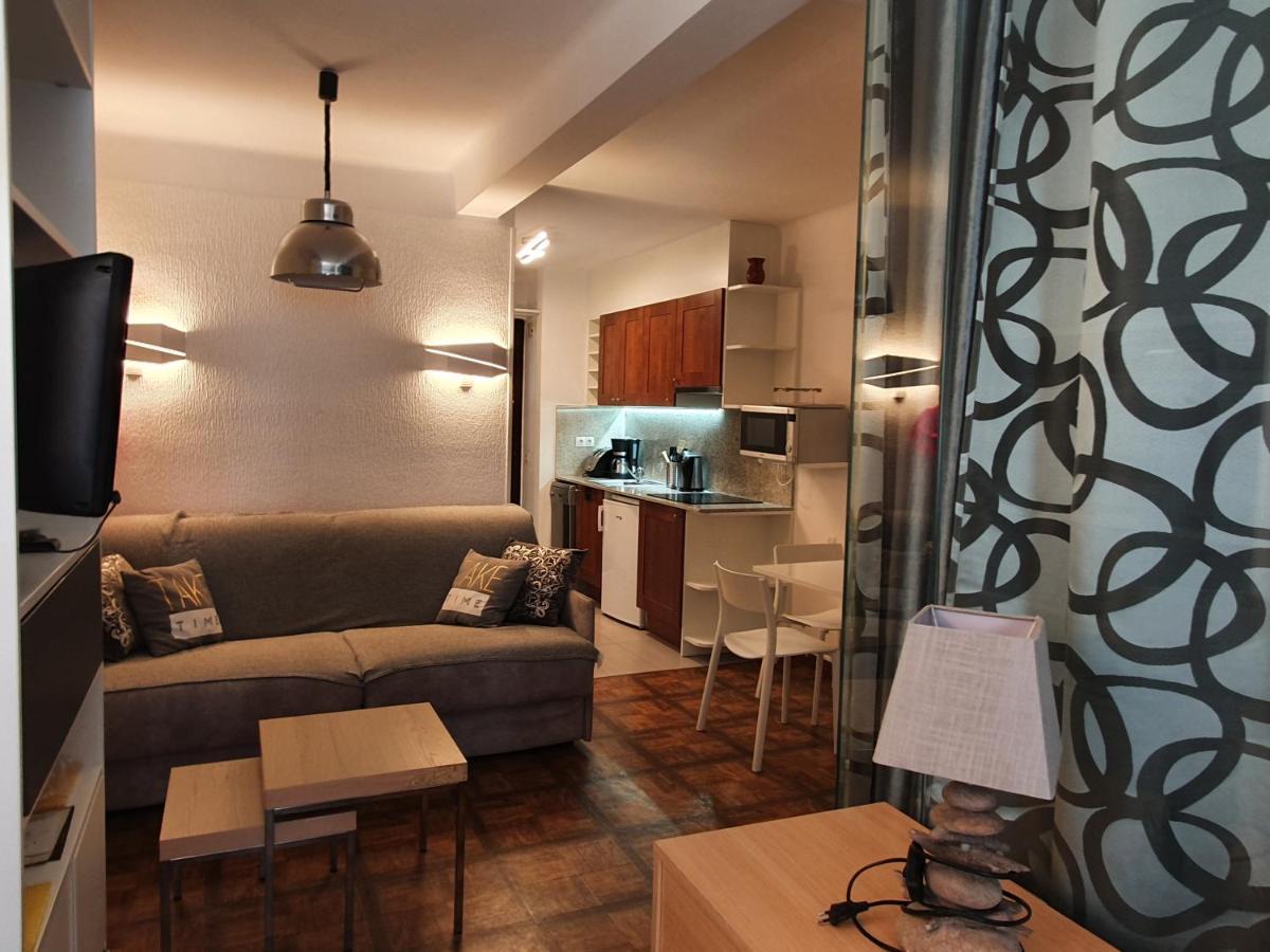Apartamentos Grifovacances Tres Estrelles Club Pas De La Casa Zewnętrze zdjęcie